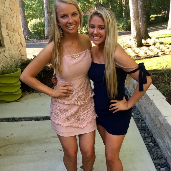 Meet your Posher, Kate - Picture 2 of 2